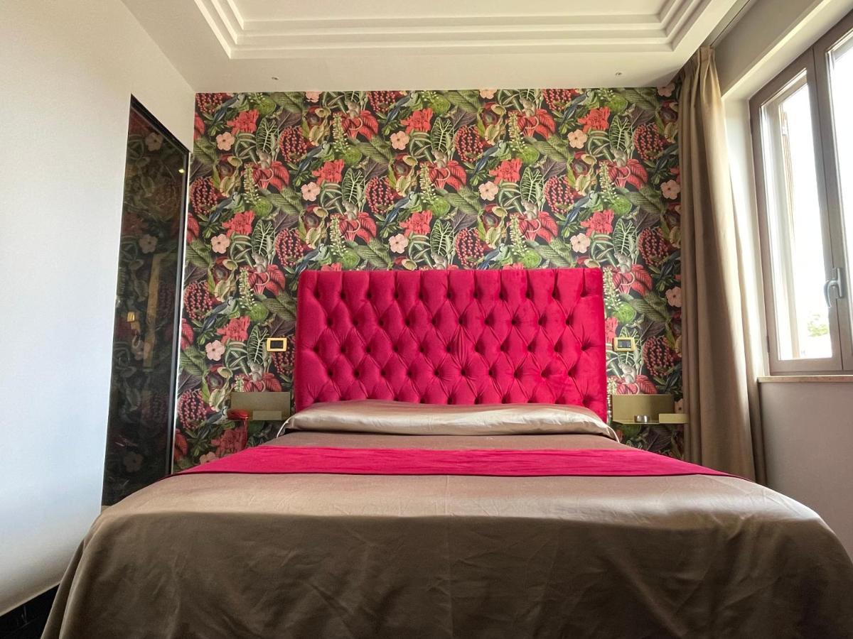 Ninfa Hotel クアリアーノ エクステリア 写真
