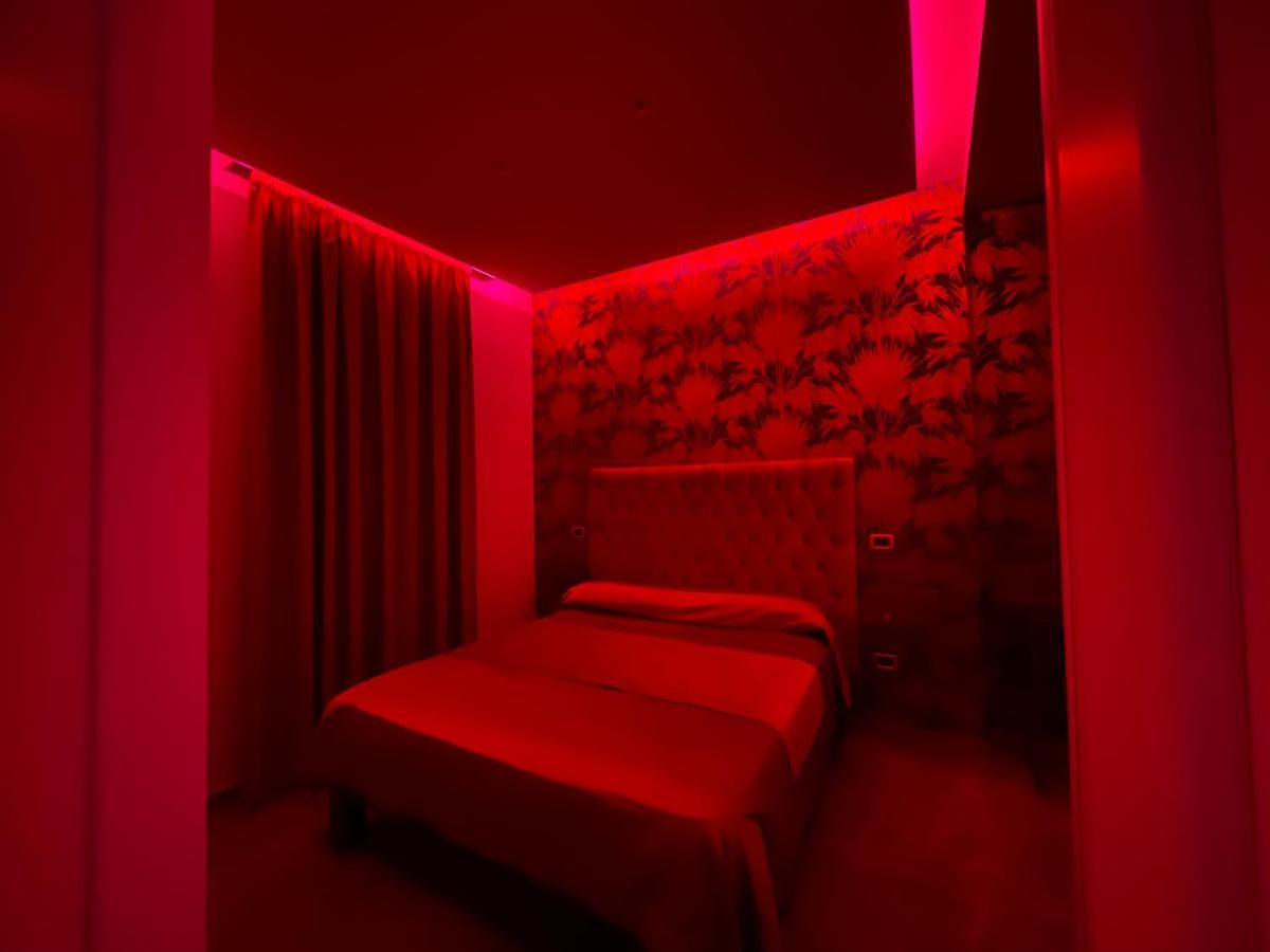 Ninfa Hotel クアリアーノ エクステリア 写真
