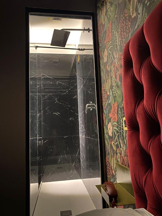 Ninfa Hotel クアリアーノ エクステリア 写真